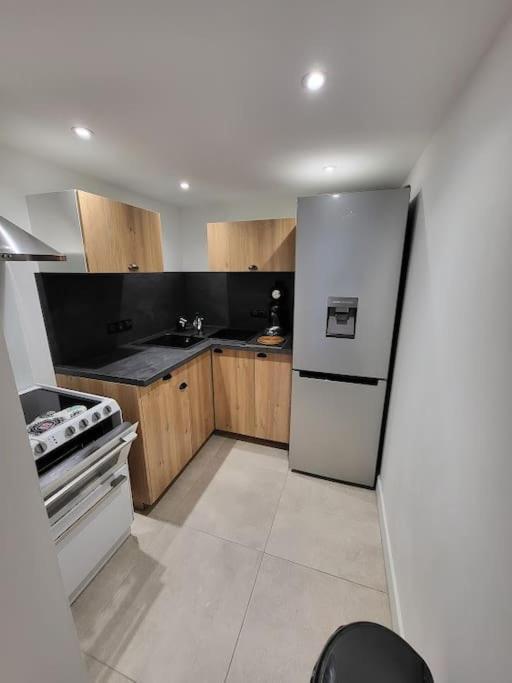 Studio 2 Personnes Equipe Carignan-de-Bordeaux Extérieur photo